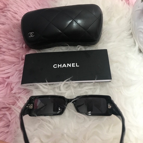 Authentic Chanel Sunglasses - Picture 8 of 8